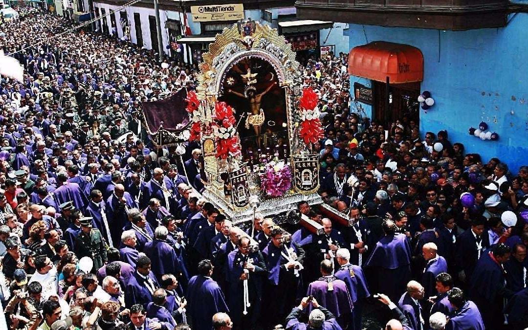 Salida del Señor De Los Milagros