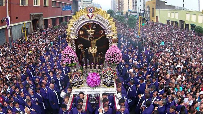 Centro de Lima Procesión Del Señor De Los Milagros