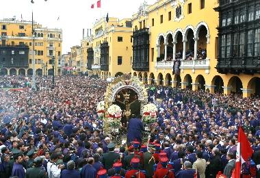 Procesion Del Senor De Los Milagros