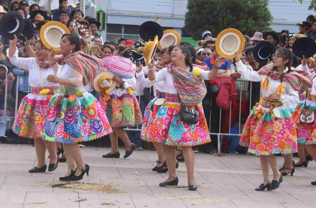 baile del santiago huancayo